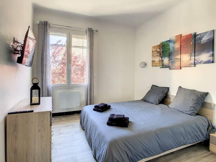Homps - Appartement Avec Terrasse 4 Personnes Exterior foto